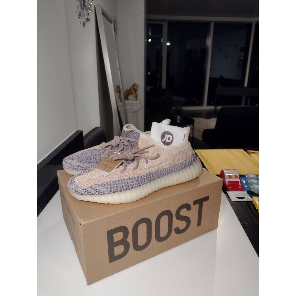 Size 11 - adidas Yeezy Boost 350 V2 Ash Pearl with purchase receipt in box fresh
